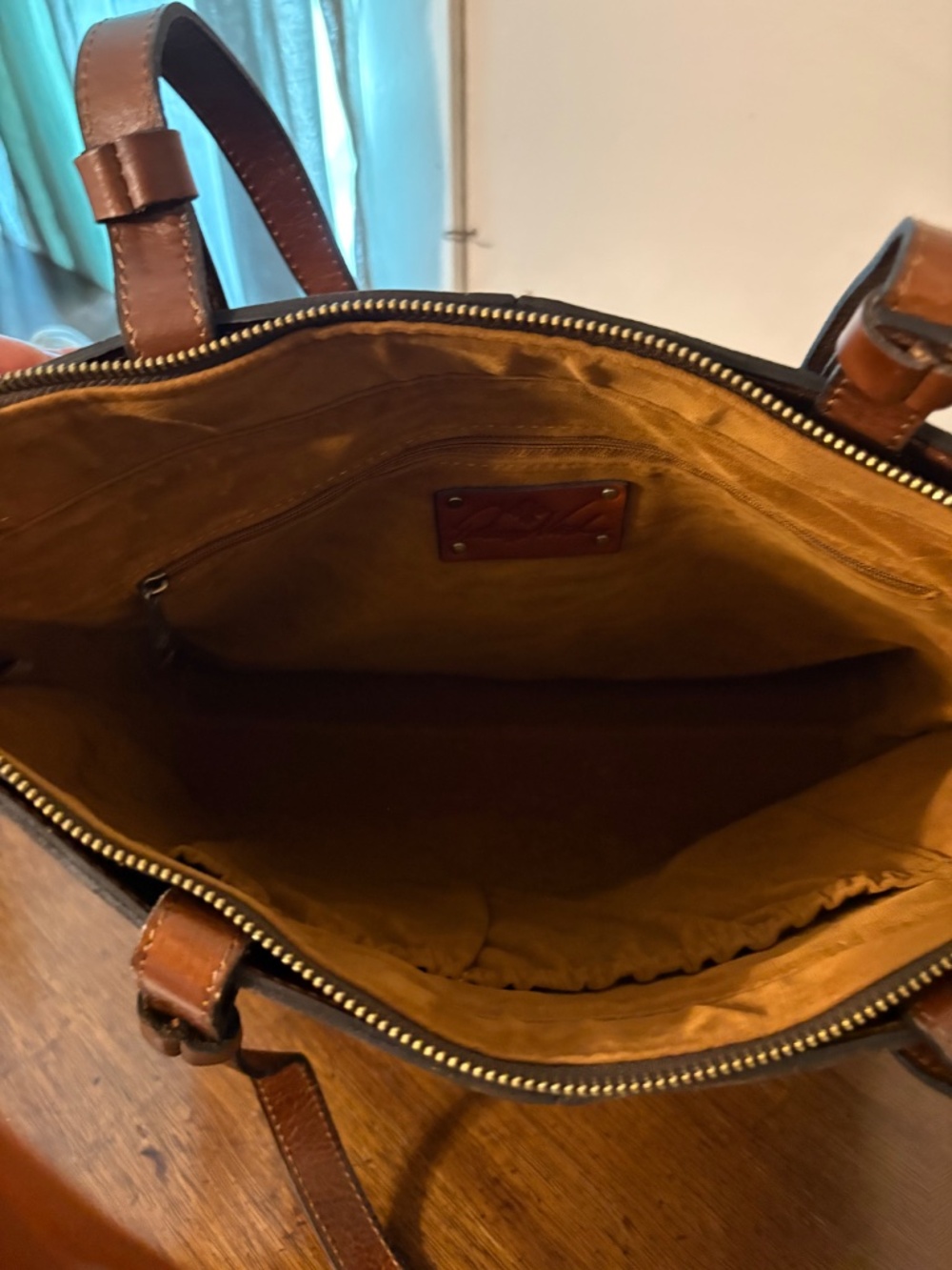 Patricia Nash Leather Tote Bag - Picture 4 of 8